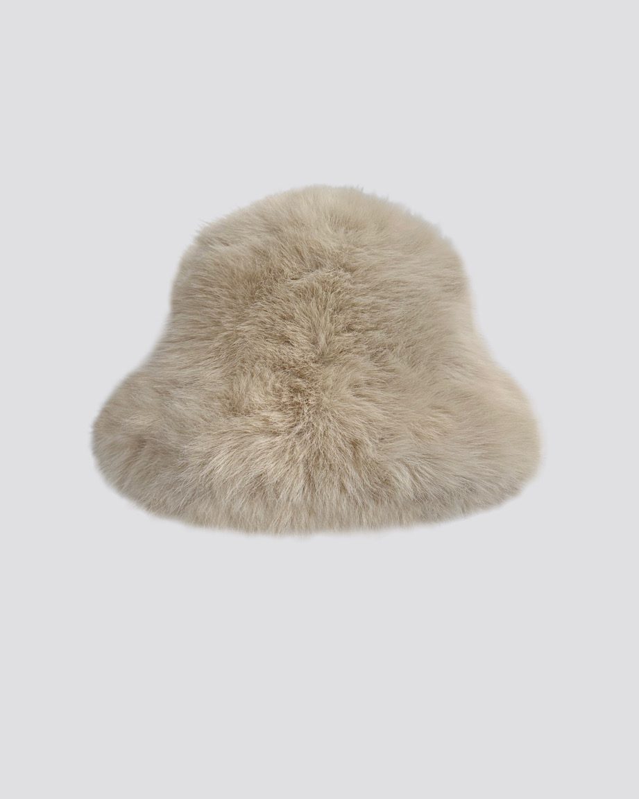 Oversized Faux Fur Bucket Hat Cream Zitelle